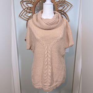 🧡Super cute New York and Co sweater🧡